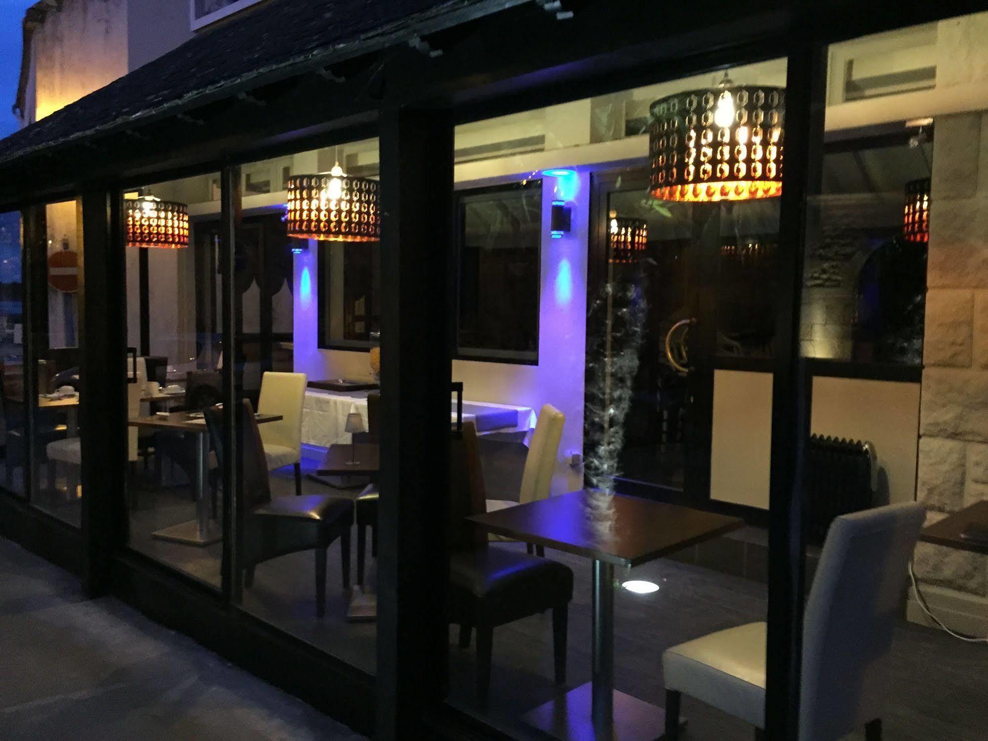 Hotel Restaurant La Voile - Le Dock'Er لوكمارياكور المظهر الخارجي الصورة